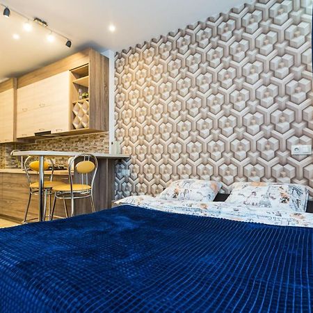 2 Kn. Romana Apartment Lviv Buitenkant foto