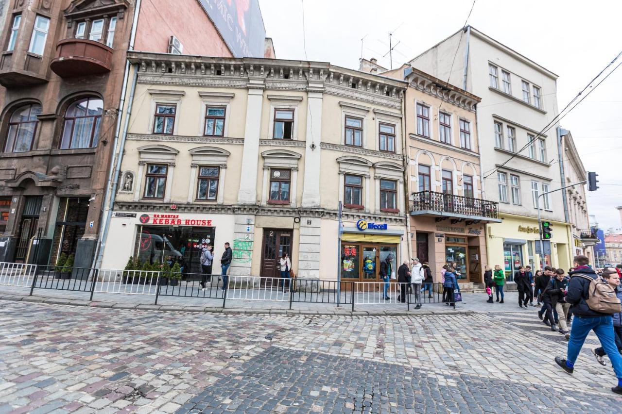2 Kn. Romana Apartment Lviv Buitenkant foto